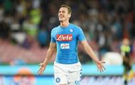 NAPLES, ITALY - SEPTEMBER 17:  Arkadiusz Milik of Napoli celebrates after scoring goal 3-1 during the Serie A match between SSC Napoli and Bologna FC at Stadio San Paolo on September 17, 2016 in Naples, Italy.  (Photo by Francesco Pecoraro/Getty Images)